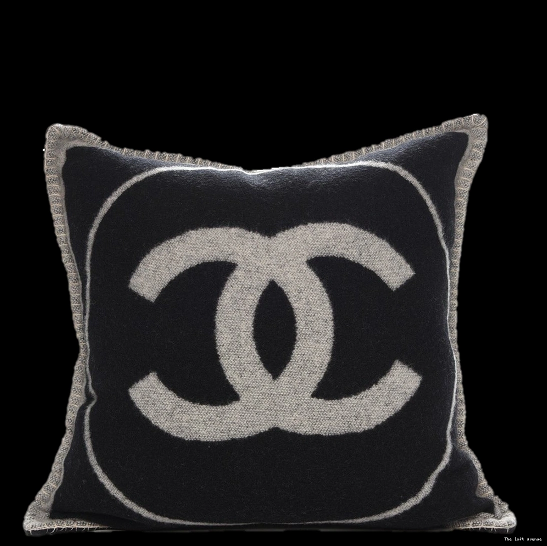 WOOL COCO PILLOW THROW 0805